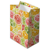 Bes Groene Oranje Roze Fruit Bruids Bruiloft Medium Cadeauzakje (Voorkant Gekanteld)