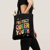 Bescherm Queer Jeugd Bescherm Trans Kinder LGBTQ Tote Bag (Dichtbij)