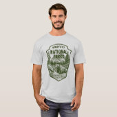 Bescherm steun National Parks Beer River Graphic T-shirt (Voorkant volledig)