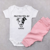 Beschermd door Dog Personalized baby body suit & h Romper
