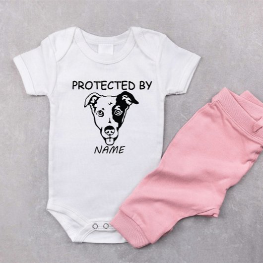 Beschermd door Dog Personalized baby body suit & h Romper