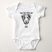 Beschermd door Dog Personalized baby body suit & h Romper (Voorkant)