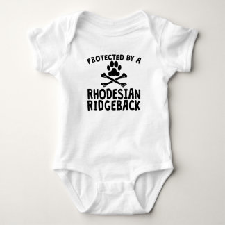 Beschermd door een Rhodezische Ridgeback Romper