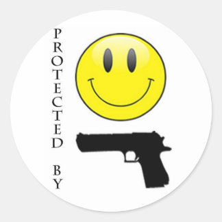 Beschermd door Gezicht & Pistool Ronde Sticker