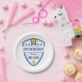 Beschermen en bedienen van politie-badge papieren bordje (Feest)