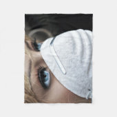 Beschermingsmasker voor het Corona-virus Fleece Deken (Voorkant)