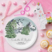 Besneeuwd berglandschap met dennenbossen papieren bordje (Feest)