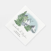 Besneeuwd berglandschap met dennenbossen servet (Hoek)