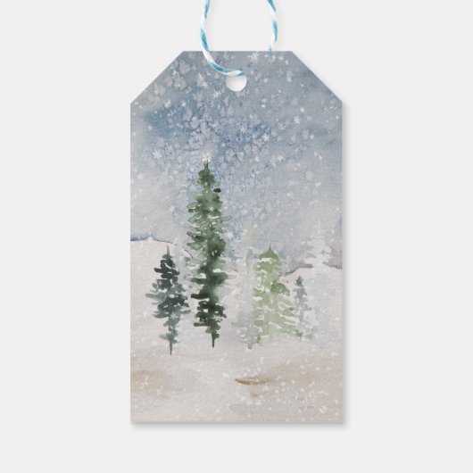 Besneeuwd bos met een baby herten kerst cadeaulabel (Achterkant)