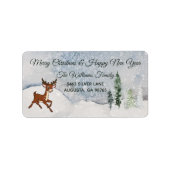 Besneeuwd bos met een baby herten kerst etiket (Voorkant)