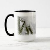 Besneeuwde dennen mok (Links)