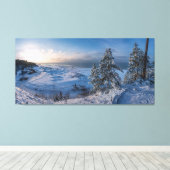 Besneeuwde winter Baltische zeekust Canvas Afdruk (Insitu (Houten vloer))