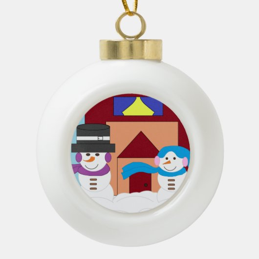 Besneeuwde Winter: Keramische Bal Ornament (Voorkant)