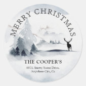 Besneeuwde Winterbossen Kerst Retouradres Ronde Sticker (Voorkant)