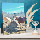 Bespaar conceptpaarden die hooi eten fotoplaat (Zijkant)