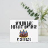 BESPAAR DE DATUM BIRTHDAY CAKE ARTIJVERZOEKEN AANKONDIGINGSKAART (Staand voorkant)