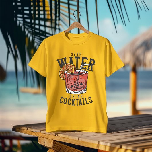 Bespaar Water & Drink Cocktails T-Shirt