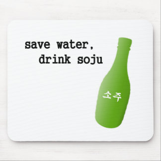 Bespaar water, drink Soju! Muismat