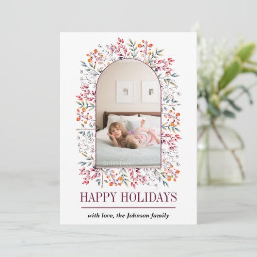 Bessenvormige boog met bladeren bordeauxrode Kerst Feestdagenkaart (Staand voorkant)