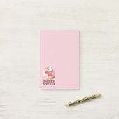 Bessenvreugd: Bunny Girl Aardbeientaart Post-it® Notes (Op bureau)