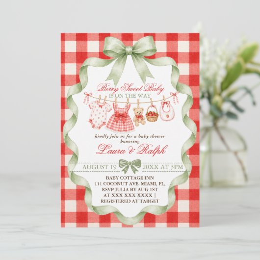 Bessie Zoete Aardbei Baby Shower Kaart (Staand voorkant)