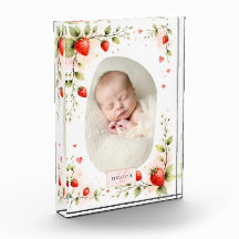 Bessy Zoete Aardbei Botanische Baby Monogram