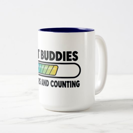 Best Buddies 50 Years and Counting Tweekleurige Koffiemok (Voorkant rechts)