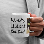 Best Cat Dad gepersonaliseerde foto's Koffiemok<br><div class="desc">Deze mok is een leuk cadeau voor de beste kattevader ooit,  met twee van je huisdierfoto's en 'World's Best Cat Dad' in een coole typografie.</div>