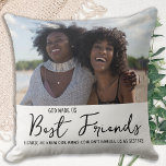 Best Friendship Quote White Foto Kussen<br><div class="desc">Viel je beste vriend en vriendschap op met een kuiltje van de aangepaste foto-keepslag. Of het nu een verjaardag of Kerstmis is, deze kussen van beste vrienden is een prachtig geschenk dat de komende jaren een schat zal zijn. Citaat: "God heeft ons tot beste vrienden gemaakt, omdat hij wist dat...</div>