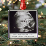 Best Gift Ever Ultrasound Baby Photo Simple Square Metalen Ornament<br><div class="desc">Viel het kostbare geschenk dat je jongste familielid heeft met een stijlvol ornament van één fotovierkant metaal. Genderneutraal ontwerp is geschikt voor een nieuwe baby of meisje. Woorden en afbeelding op deze sjabloon zijn eenvoudig te personaliseren. (TIP VAN HET ONTWERP van het AFBEELDING: Om de foto precies te centreren hoe...</div>