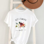 Best Grandma Ever | Trendy Burgundy Boho Floral T-shirt<br><div class="desc">Dit trendy en stijlvolle shirt zegt "beste oma ooit" in een bijtalig,  handgeschreven script en bevat een waterverf boeket van boho bloemen in tinten marsala,  oranje en wit voor een cadeau waar je grootmoeder van zal houden.</div>