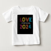 Best-Selling Love 2024 T-Shirt – Ontwerp met een d (Voorkant)