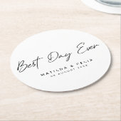 Beste dag ooit | Minimale dag van het witte huweli Ronde Kartonnen Onderzetter (Gebogen)