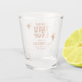 Beste dag ooit Moderne Retro Weddenschap Glass Shot Glas (Achterkant)