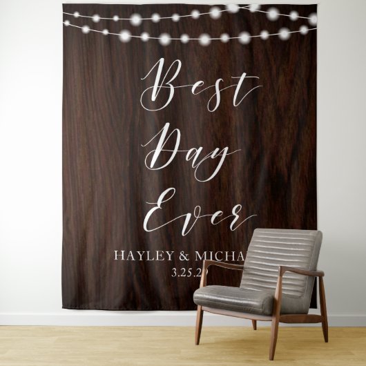 Beste dag ooit Rustieke houten trouwfoto achtergro Wandkleed (In situ)