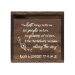 Beste dingen in het leven Fancy Woodenkaartbox met<br><div class="desc">Deze elegante trouwkaartdoos is perfect voor je grote dag. Gemaakt van stevig hout met voldoende postslot. Na de bruiloft kan het een groot keepasje worden waar je fotomomenten en herinneringen van je grote dag kunt doorbreken.</div>