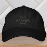 Beste Grampa Ooit Moderne Eenvoudige Typografie Geborduurde Pet<br><div class="desc">Beste Grampa ooit eenvoudige typografie.</div>