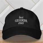Beste Grampa Ooit Moderne Eenvoudige Typografie Geborduurde Pet<br><div class="desc">Beste Grampa ooit eenvoudige typografie.</div>