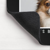 Beste hond van de wereld schildert foto's op zwart muismat (Hoek)