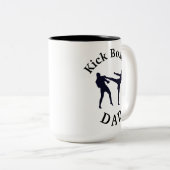 Beste 'Kick Boxing DAD' ooit! Vaderdag Tweekleurige Koffiemok (Voorkant rechts)