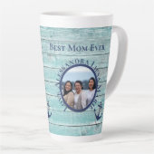 Beste mam ooit Blauwgroen hout Nautical Navy Ancho Latte Mok (Rechterhoek)