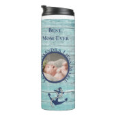 Beste mam ooit Blauwgroen hout Nautical Navy Ancho Thermosbeker (Geroteerd rechts)