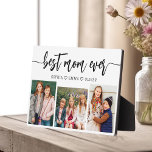 Beste Mam Ooit - Moederdag Fotocollage Fotoplaat<br><div class="desc">Vier je moeder met de "Best Mom Ever" Moederdag Photo Collage Plaque. Deze gepersonaliseerde plaquette heeft een prachtig gerangschikte collage van gekoesterde foto's, het vastleggen van speciale momenten en herinneringen. De oprechte boodschap "Beste Mam Ooit" voegt een liefdevolle touch toe. Gemaakt van hoogwaardige materialen met een strakke afwerking, het is...</div>