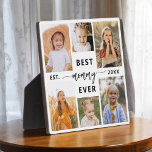 Beste mama ooit - Moederdag Fotocollage Fotoplaat<br><div class="desc">Vier je mama met de "Beste mama ooit" Moederdag Photo Collage Plaque. Deze gepersonaliseerde plaquette heeft een prachtig gerangschikte collage van gekoesterde foto's, het vastleggen van speciale momenten en herinneringen. De hartverwarmende boodschap "Beste mama ooit" voegt een liefdevolle touch toe. Gemaakt van hoogwaardige materialen met een strakke afwerking, het is...</div>