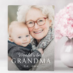 Beste oma van de wereld oma vorig jaar fotoplaat<br><div class="desc">Verticaal fotoplaque met jouw eigen foto en de tekst "Beste oma van de wereld" met een eigen jaar of andere tekst eronder.</div>