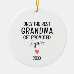 Beste oma weer gepromoveerd – op maat keramisch ornament