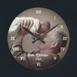 Beste opa op maat Foto Creëer Uw eigen Pop Ronde Klok<br><div class="desc">Beste opa ooit. Aangepaste fotoklok. Creëer je eigen fotoklok. Ideaal voor Vaderdag of voor Grandad.</div>