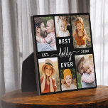 Beste papa ooit - Vaderdag fotocollage Fotoplaat<br><div class="desc">Vier je vader met de "Best Dad Ever" Vaderdag Photo Collage Plaque, een welgemeend eerbetoon aan het man dat de wereld voor je betekent. Deze prachtig vervaardigde plaquette is voorzien van een hoogwaardige, aanpasbare fotocollage, waarmee u gekoesterde herinneringen en speciale momenten kunt laten zien. De collage is elegant gerangschikt rond...</div>