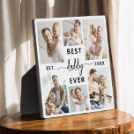 Beste papa ooit - Vaderdag fotocollage Fotoplaat<br><div class="desc">Vier je vader met de "Best Dad Ever" Vaderdag Photo Collage Plaque, een welgemeend eerbetoon aan het man dat de wereld voor je betekent. Deze prachtig vervaardigde plaquette is voorzien van een hoogwaardige, aanpasbare fotocollage, waarmee u gekoesterde herinneringen en speciale momenten kunt laten zien. De collage is elegant gerangschikt rond...</div>