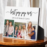 Beste Pop Pop Opa Kleinkinderen Fotocollage Fotoplaat<br><div class="desc">Leg de liefde tussen Pop Pop en zijn kleinkinderen vast met onze opa kleinkinderen Fotocollage Plaque. Deze gepersonaliseerde plaquette is voorzien van een hartverwarmende fotocollage, die prachtig gekoesterde momenten toont die Papa en zijn geliefde kleinkinderen delen. Rondom de foto's is de vertederende titel "Poppy", die een speciaal tintje aan het...</div>